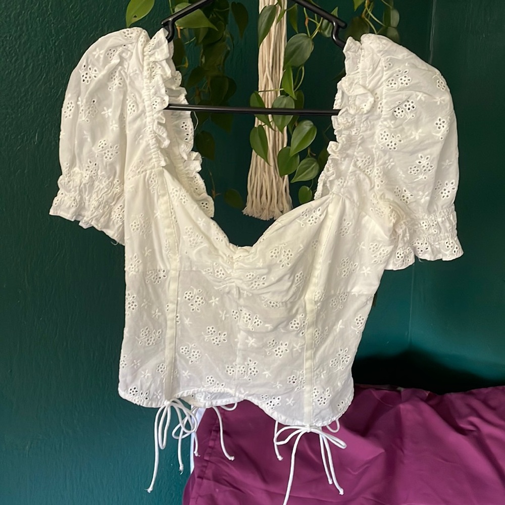 FL&L 🍋 Eyelet Bustier Lace Crop Top with Puff Sleeves